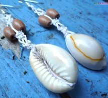 Cowrie Shell Hemp Earrings
