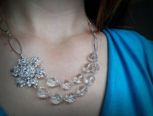 Sparkling Snowflake Bead Necklace