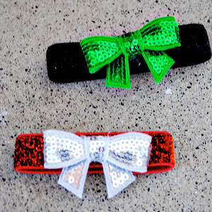 Very Merry Holiday Bow Bracelets