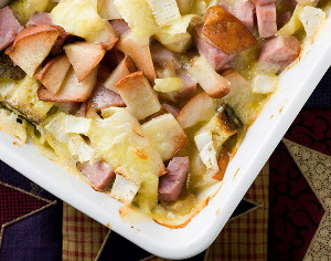 Ham, Brie, and Pear Bake ham brie pear bake 4 Great Ways To Use Your Leftover Ham