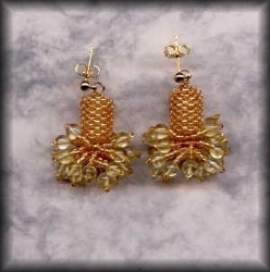 Simple Pompom Delica Earrings