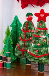 Button and Yarn Christmas Trees