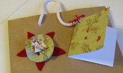 Festive Fabric Bows and Gift tags