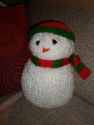 Knit Snowman with Accessories