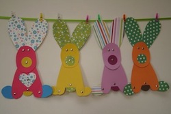 Pretty Paper Easter Bunny Garland