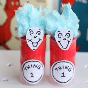 Thing 1 and 2 Cake Pops