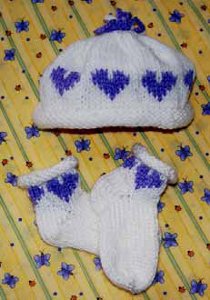 Circle of Hearts Baby Hat and Socks