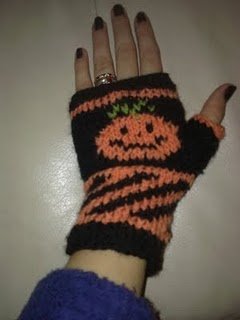 Kellie Fingerless Mitts | Knitting Patterns, Instructions