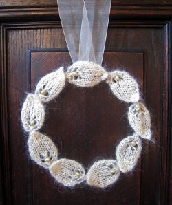 Circle of Leaves Knit Wreath