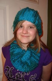 Loopty-loo Wool Cowl