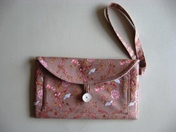 Floral Wristlet Tutorial