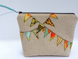 Bunting Cosmetic Bag Tutorial