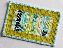 Scrappy Stack Mug Rug Tutorial