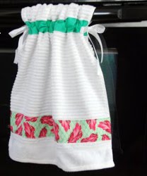 Stay Put Kitchen Towel Tutorial