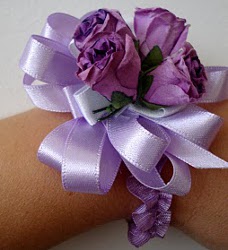Wrist Corsage Tutorial