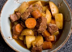  Fashioned Beef Stew on Old Fashioned Beef Stew For Slow Cooker   Allfreeslowcookerrecipes Com