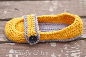 Button Strap Slippers
