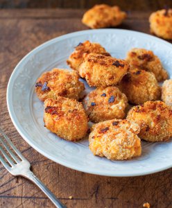 Baked Macaroni and Cheese Balls
