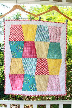 Tumbling Blocks Baby Quilt