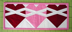 Cross Your Heart Mug Rug