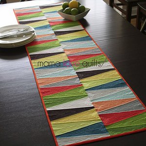 Thanksgiving quilt ideas and Free table Decor 2013â€™s  Ideas: Quilted Best Table  runner Slow