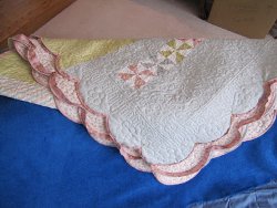 How to Add Scalloped Binding to Your Quilt