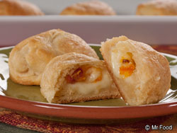 Bite-Sized Cheese Rollups
