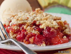 Cherry-Pineapple Crumb Cobbler 