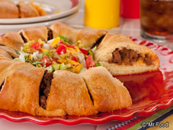 Easy Cheeseburger Ring