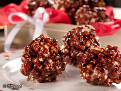 Gooey Caramel Popcorn Balls