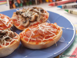  Itsy Bitsy Pizza Bagels 