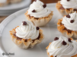Mini Chocolate Cream Pies