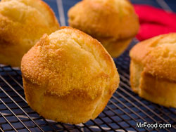 Old Time Corn Bread Muffins