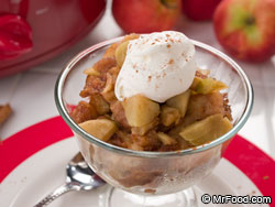 Slow Cooker Apple Bread Pudding 