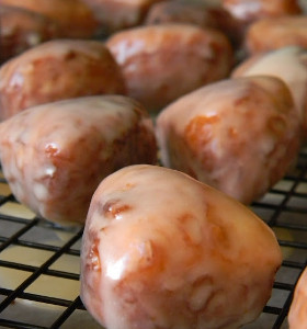 Doughnut RecipeLion.com best Than  Kreme glaze Glazed krispy recipe Better kreme   Bites Krispy Doughnut RecipeLion.com best Than  Kreme glaze Glazed krispy recipe Better kreme   Bites Krispy