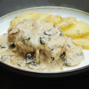Gravy Pork Chops & Potatoe