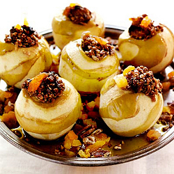 Homemade Gourmet's Apricot-Pecan Baked Apples
