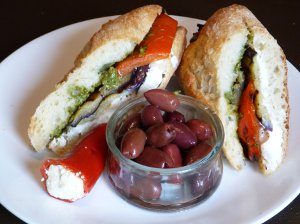 Mediteranian Grilled Vegetable Sandwich