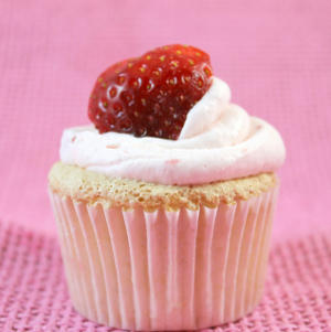 Lovely Strawberry Shortcake Cupcakes