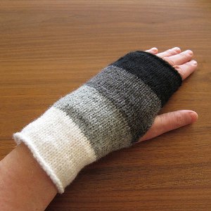 knit hand warmers pattern easy