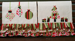 Retro Christmas Dish Cloths