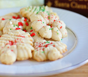 Homemade Spritz Cookies | AllFreeCopycatRecipes.com