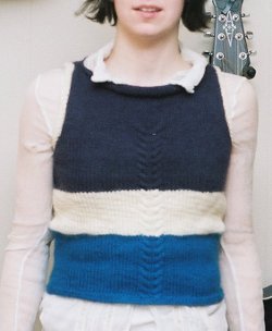 Mondo Cable Shell / Vest, Knitting Pattern - Halcyon Yarn, Quality