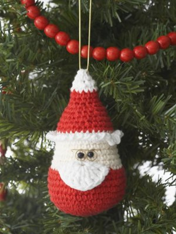 Santa Ornament | FaveCrafts.com